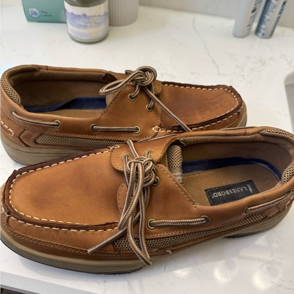 Classic Tan Boat Shoes for Men - Picture 2 of 6